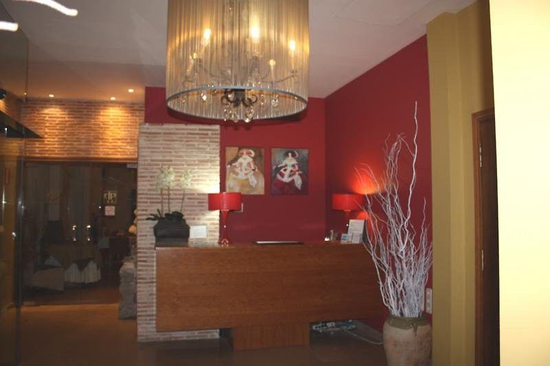 Hotel Patilla Ciudad de Requena Exterior foto