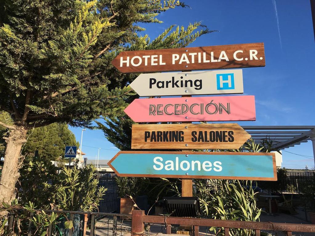 Hotel Patilla Ciudad de Requena Exterior foto